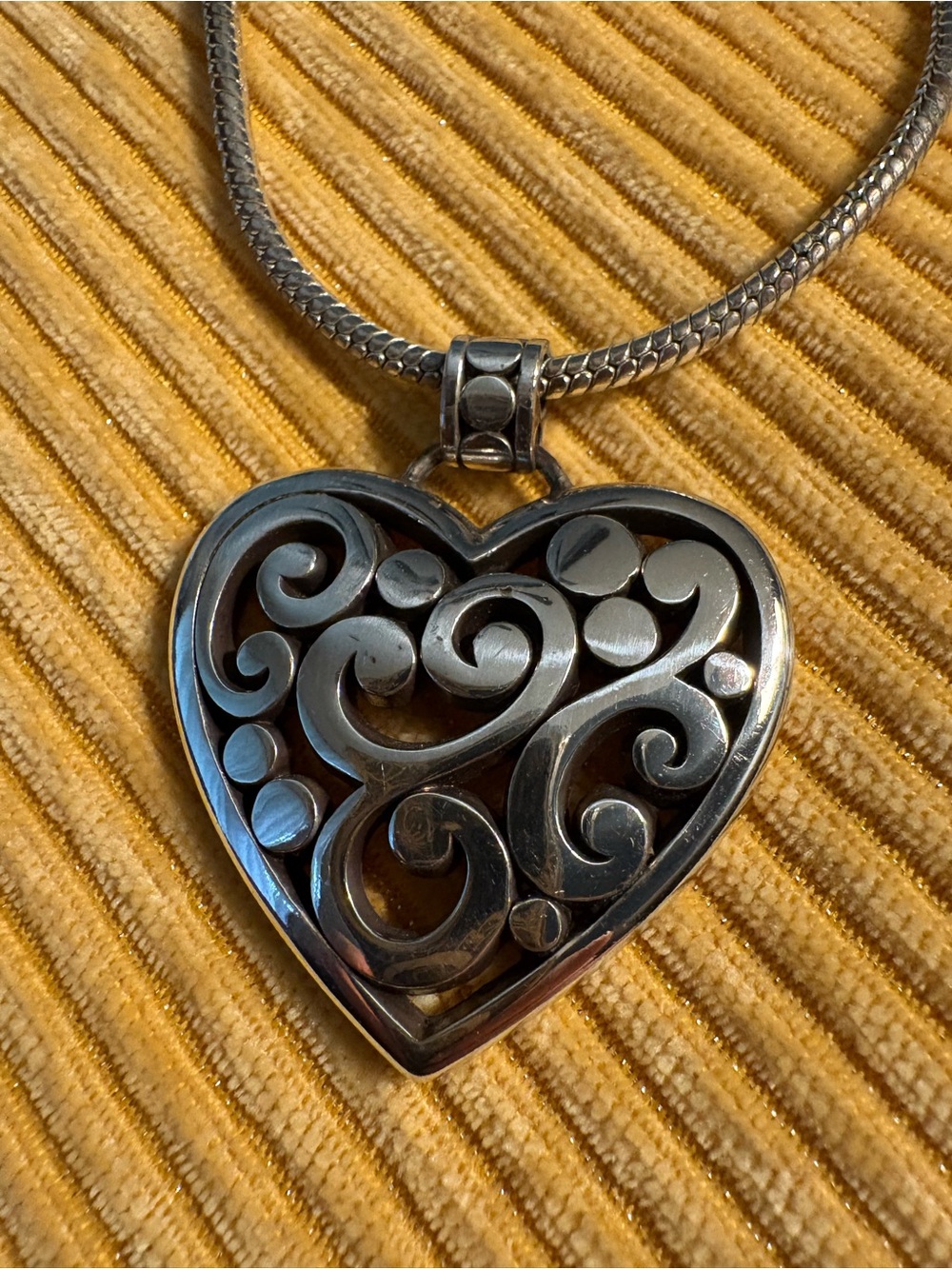 Sterling Silver Heart Pendant Necklace - Silver Filigree Design